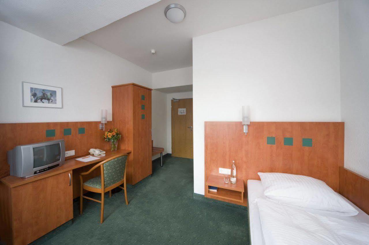 Stadthotel Duesseldorf 外观 照片